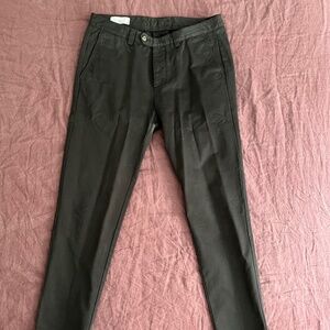 AMI Slim-Fit Cotton-Twill Chinos